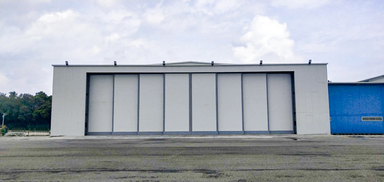 1654069591947082.jpg 馬爾代夫機庫大門.jpg